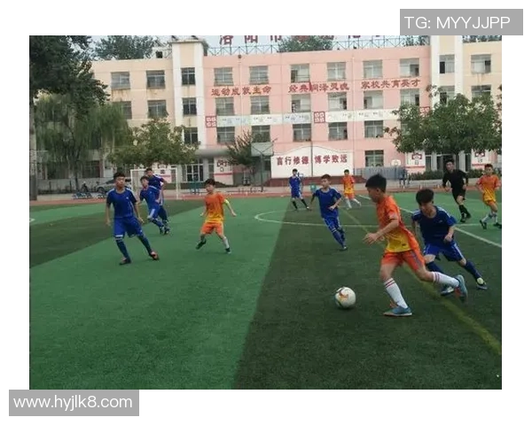 足球记者许可制度探讨与实施对足球报道行业的影响分析